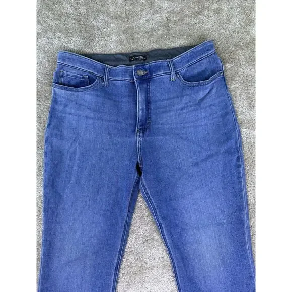 Lee Slim Fit Straight Leg Mid Rise Jeans Womens 14 Blue Denim Dark Wash D233 - Picture 2 of 14